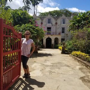 Meet your Posher, Stacy